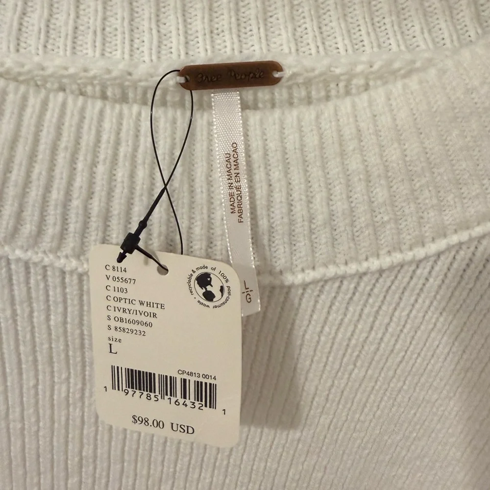 NWT Free People Easy Street Crop Pullover Sweater White, Size Large - Picture 8 of 9